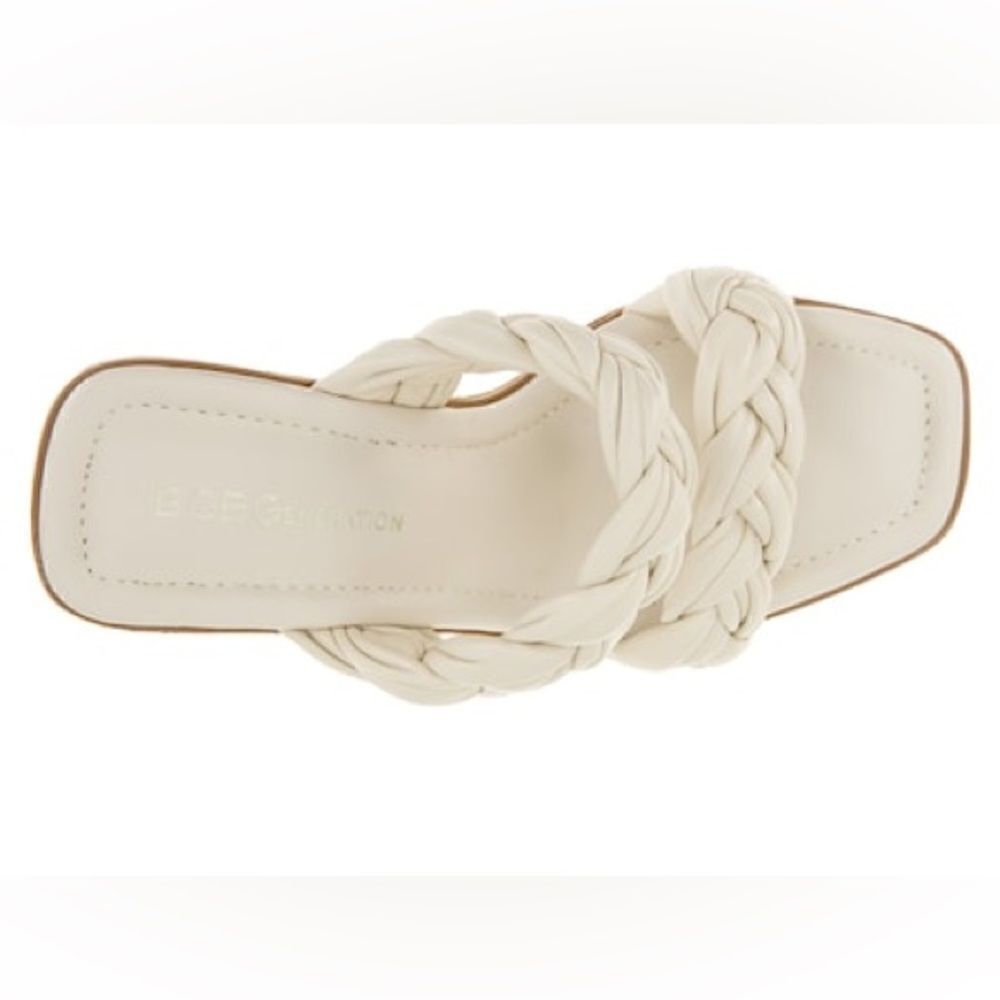 BCBGeneration | Ulana Wedge Sandal - Picture 4 of 9